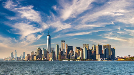 Manhattan Skyline at dusk.jpg